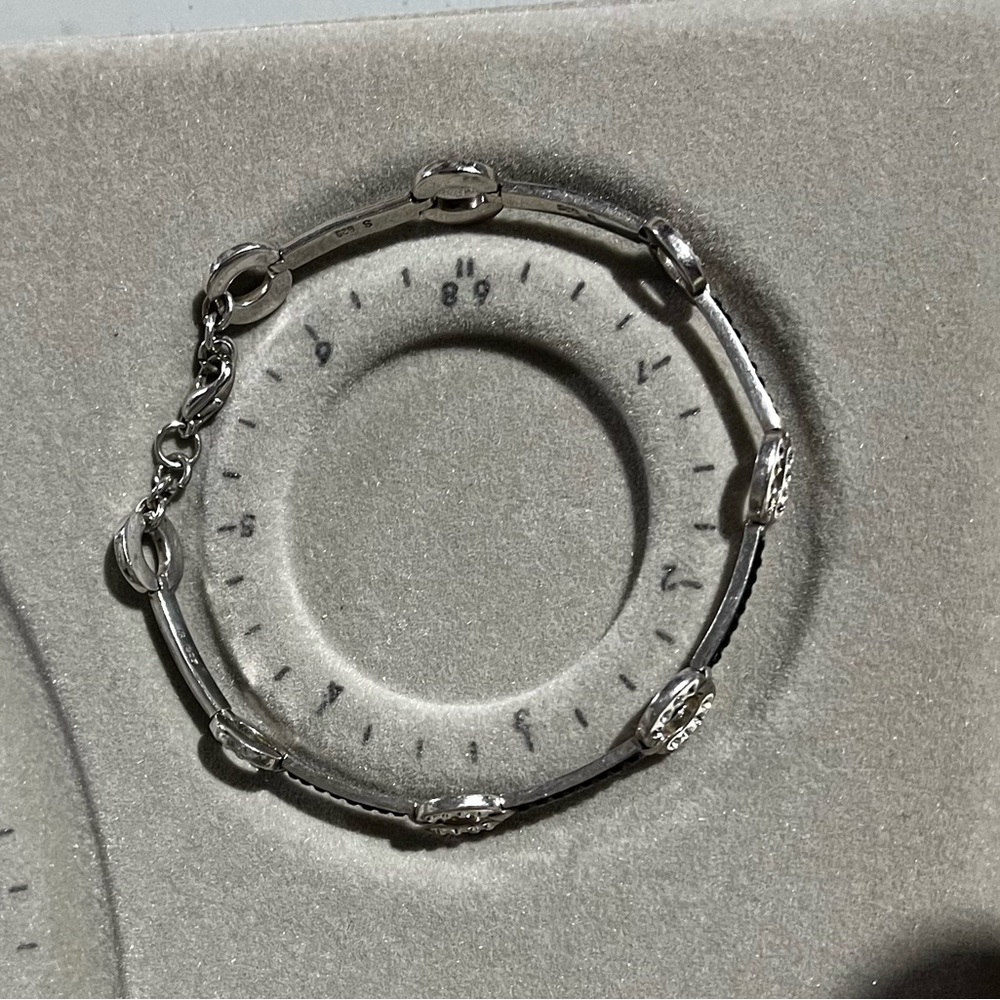 .925 Sterling Silver Bracelet With Black and Clear Beads.. Very Elegant. - Picture 5 of 9